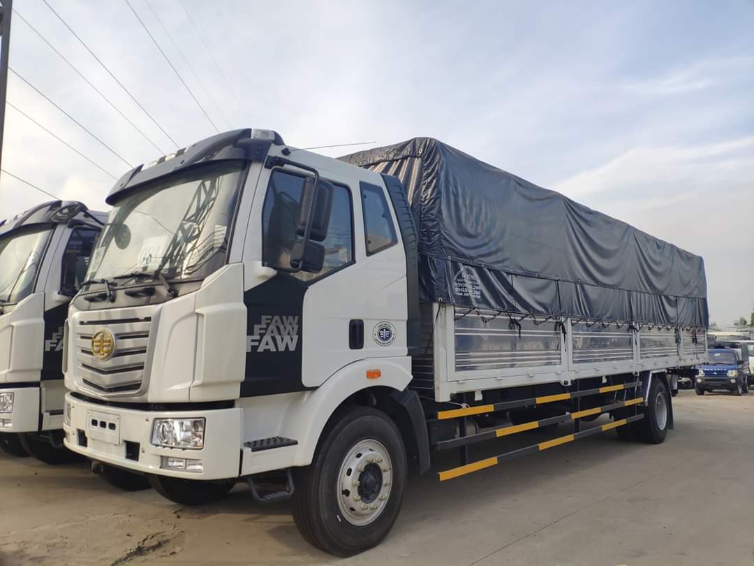 Howo La Dalat 2019 - Xe tải Faw 8 tấn thùng chở bao bì mút xốp - nhập khẩu | Hỗ trợ trả góp