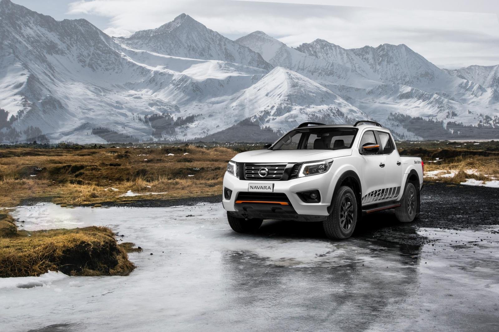 Nissan Navara có phiên bản mới tại Việt Nam, giá 845 triệu đồng