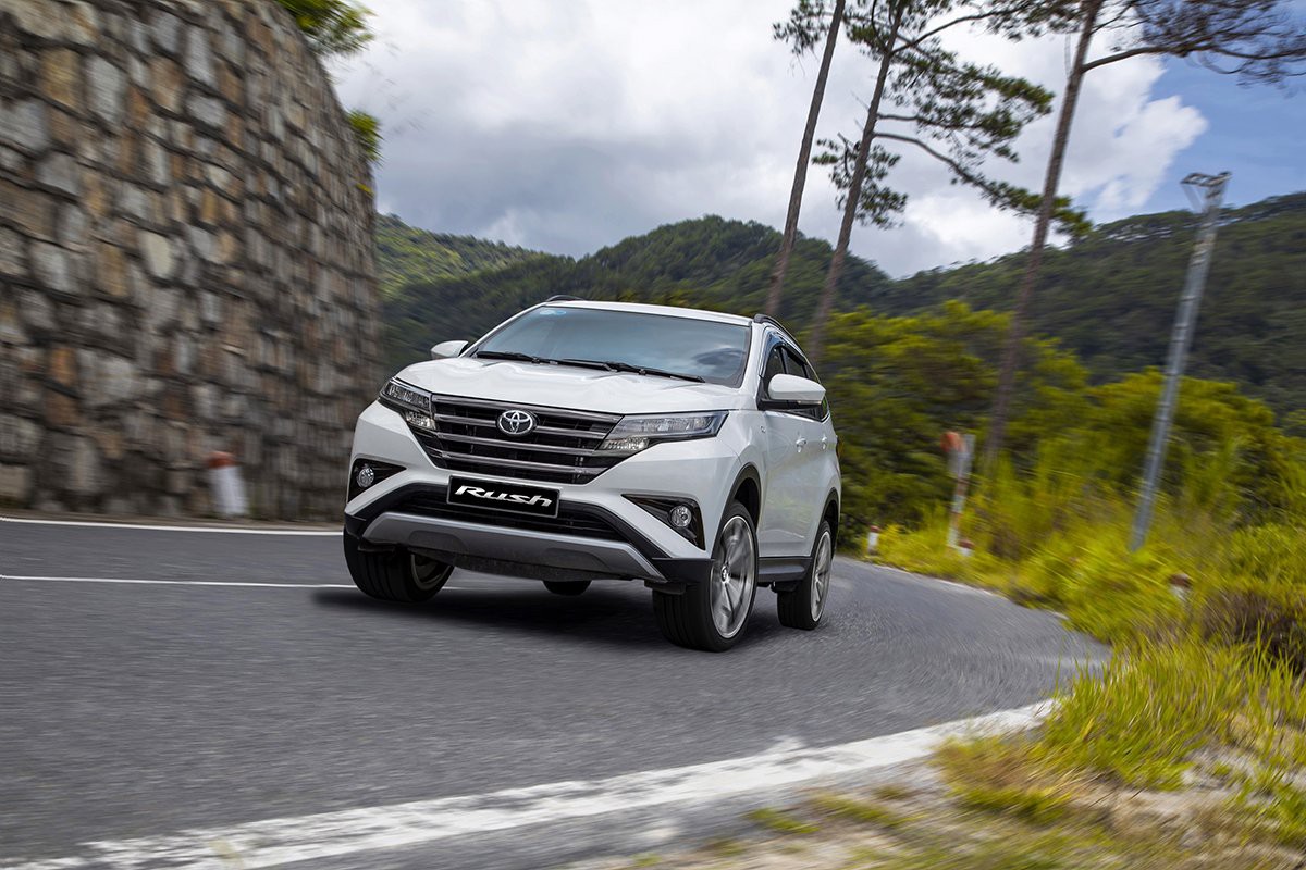 Toyota Rush công bố giá niêm yết mới, đã giảm 35 triệu đồng