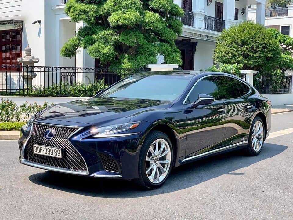 Siêu Phẩm Lexus Ls500h 2017 đăng ký 2018, biển Víp Hà Nội