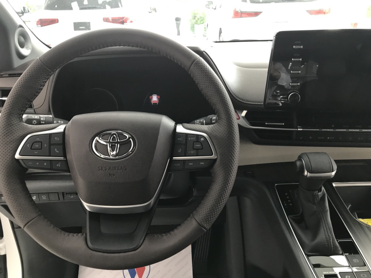 Bán Toyota Sienna Platinum sản xuất 2021 nhập Mỹ mới 100%