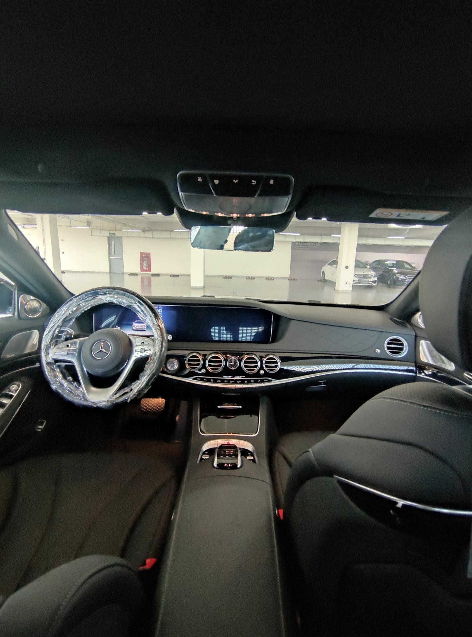 Xe chạy chỉ tiêu- S450 Luxury 2020 đen ruby mới 100% chỉ đóng 2% trước bạ