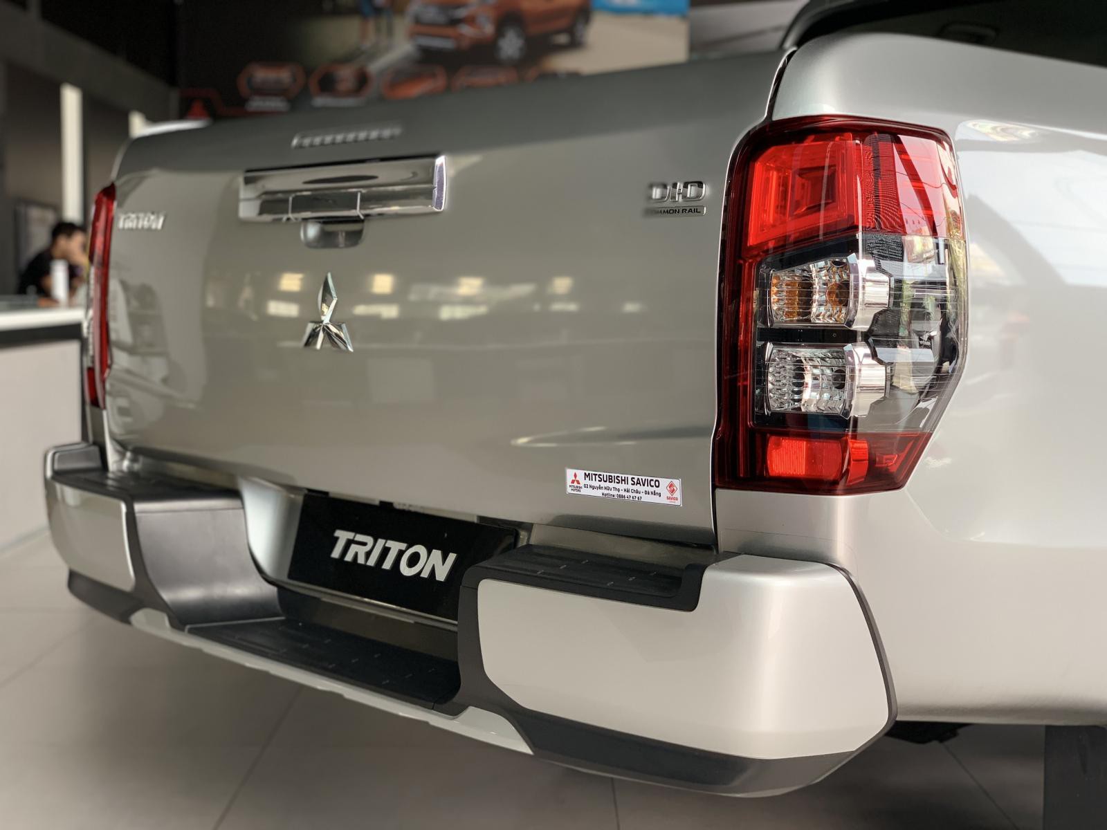 Mitsubishi Triton nhập khẩu,s có sẵn, khuyến mãi lên đến 50 triệu đồng