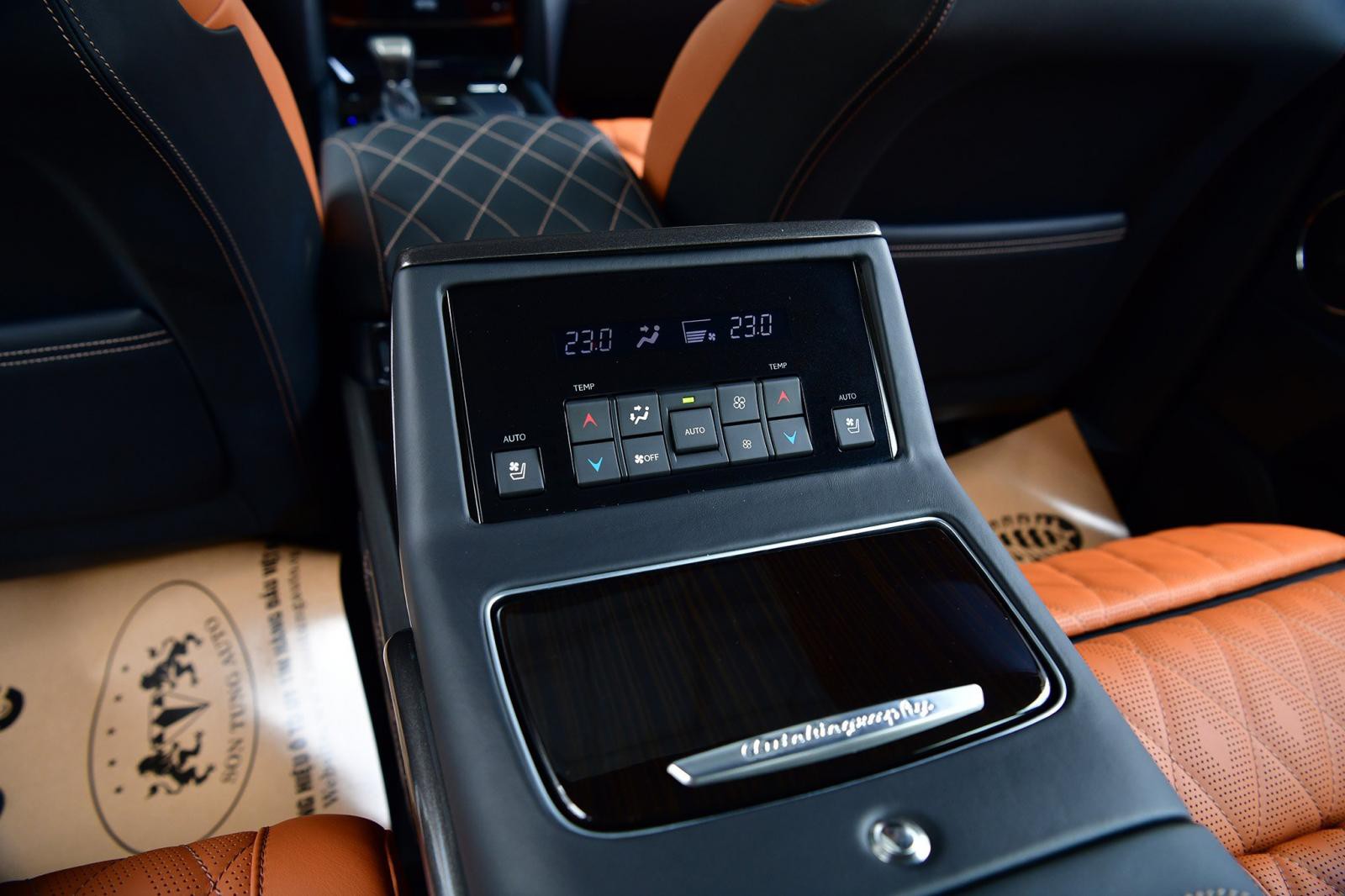Lexus LX570 MBS sản xuất 2021, nhập khẩu, có đủ màu giao xe