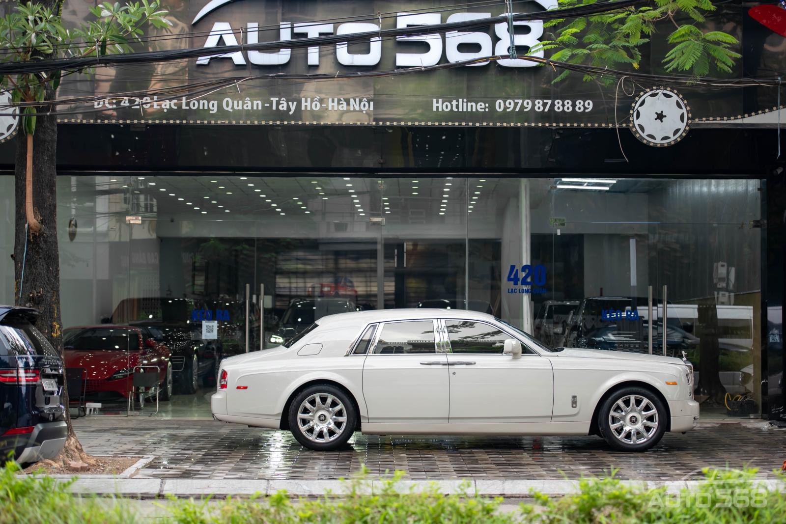 Bán xe Rolls-Royce Phantom 2015, màu trắng, xe siêu mới
