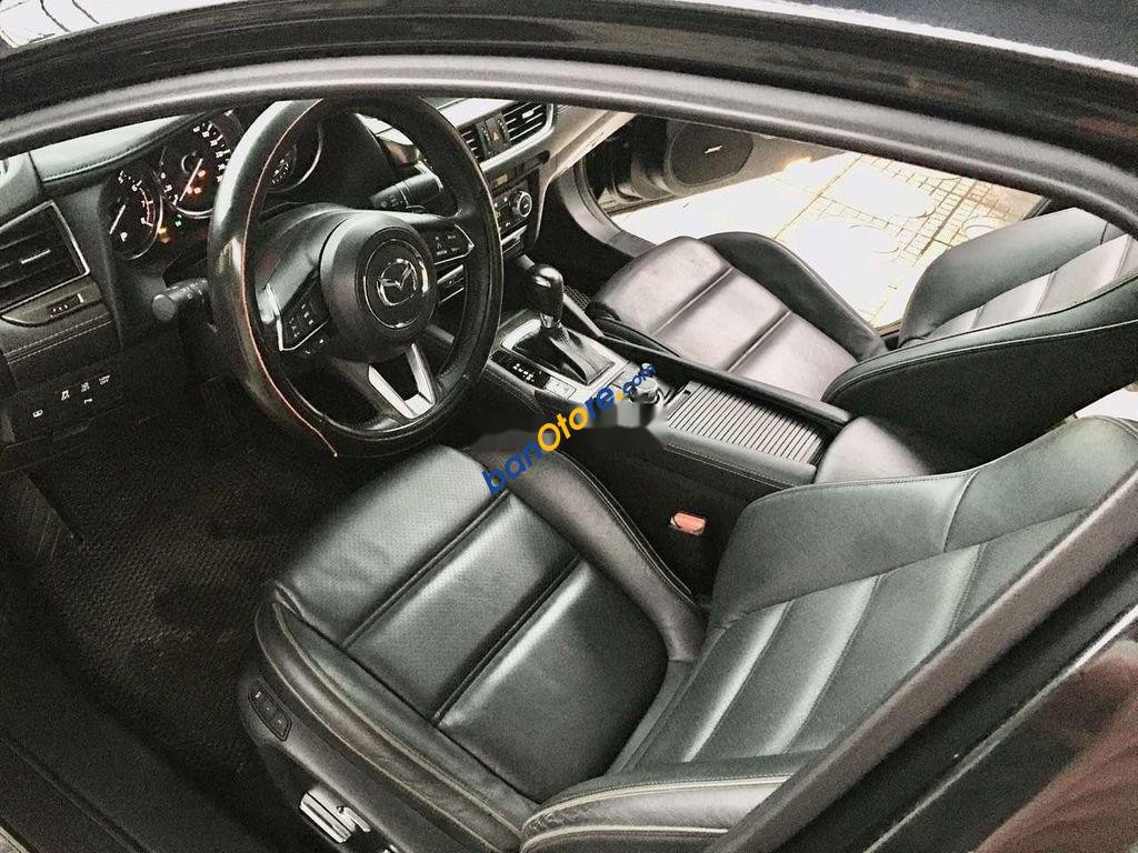 Xe Mazda 6 sản xuất 2018 xe gia đình