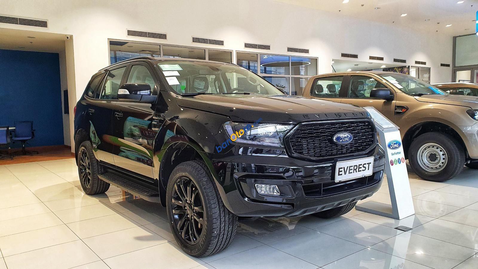 Ford Everest Sport 2021 ngập tràn ưu đãi tiền mặt và phụ kiện