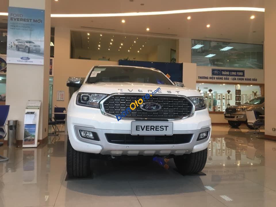 Ford Everest Bitubor 2 cầu 2021 ưu đãi tiền mặt và phụ kiện