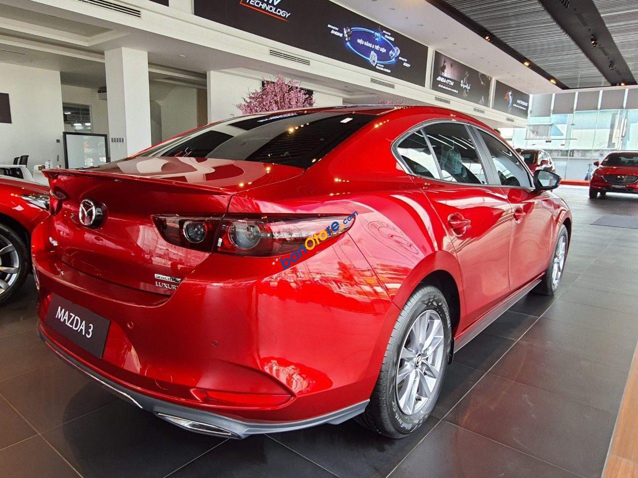 Mazda 3 (All New) siêu ưu đãi, trả trước 185tr nhận xe liền tay