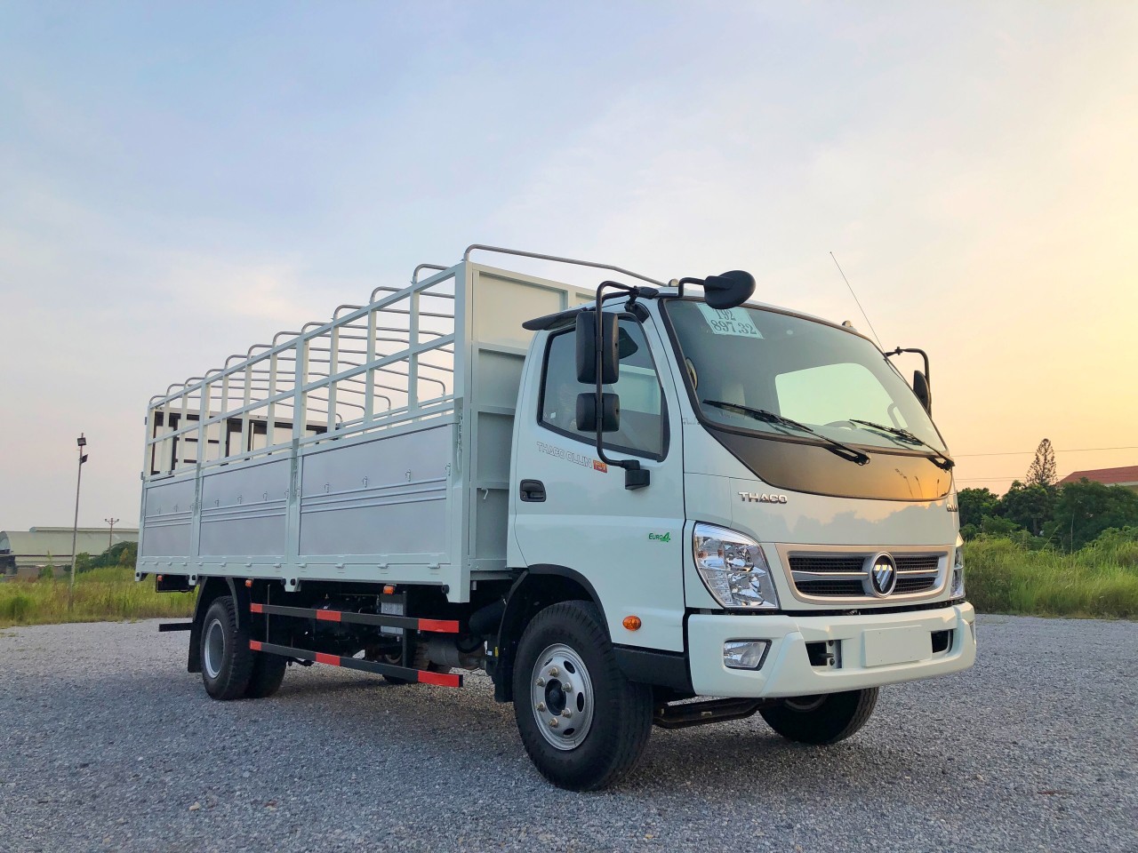 Thaco OLLIN 2022 - xe tải Thaco OLLIN 120 tải 7t1 thùng 6m2 