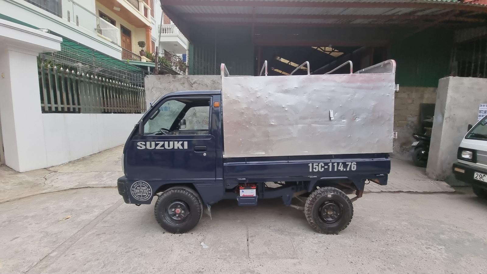 Bán Suzuki 5 tạ cũ thùng bạt màu xanh đời 2014 tại Hải Phòng lh 090.605.3322