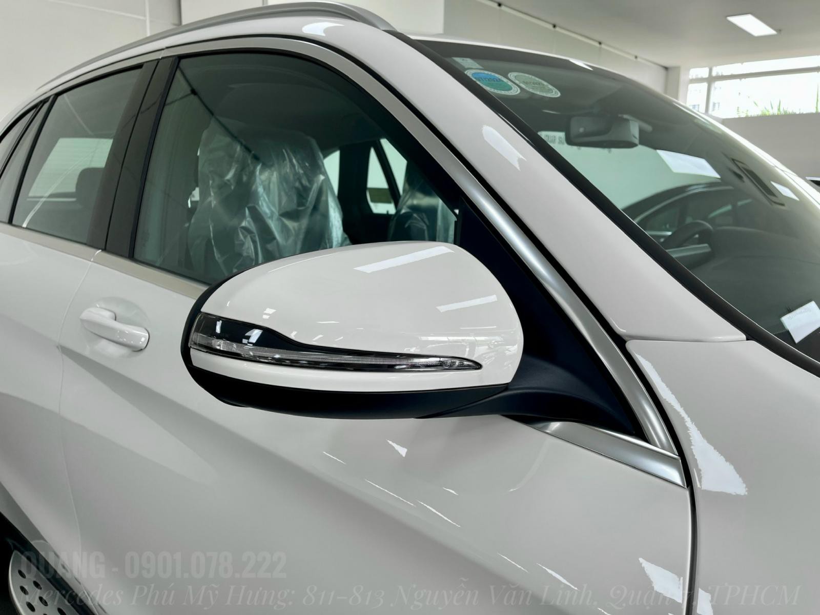 Mercedes GLC 200 Màu Trắng Có Xe Giao Ngay tại Vũng Tàu. Giảm 50% phí trước bạ 🔥 Tiết kiệm 92 Triệu 🔥