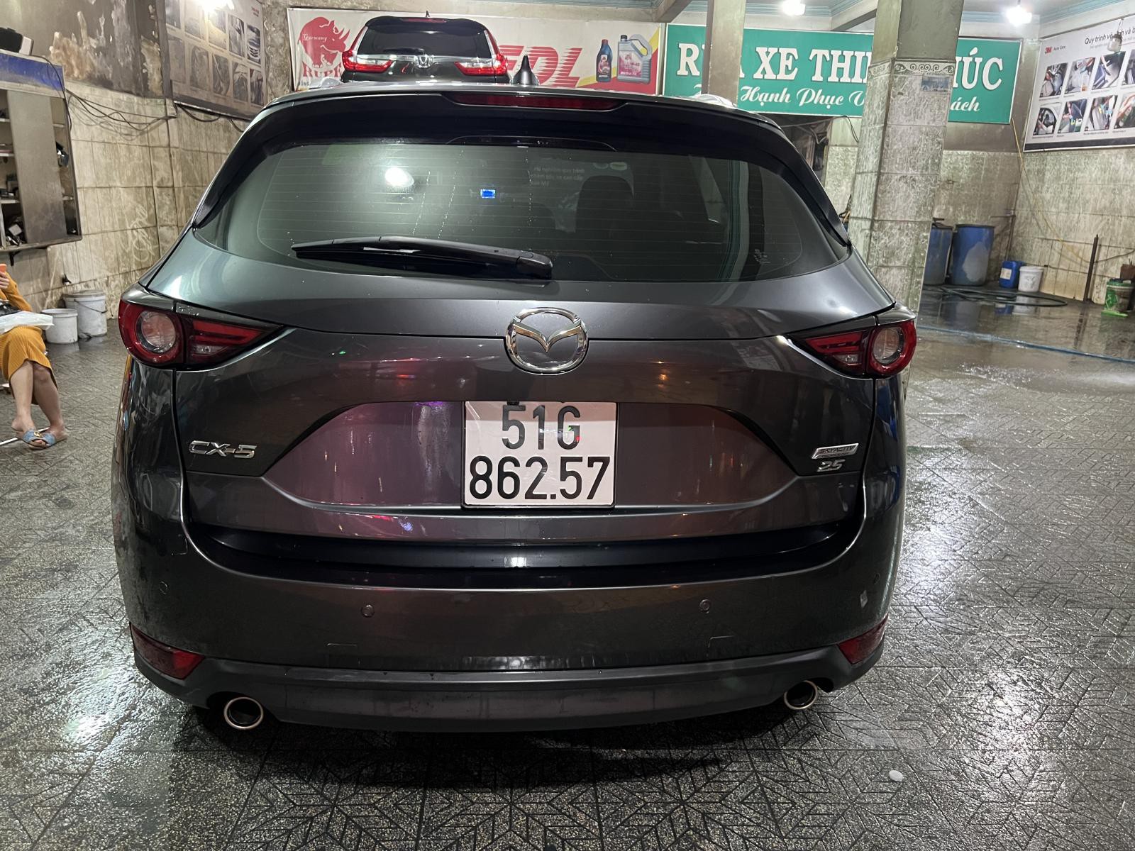Mazda CX5 2.5AT Prenium Mua mới T1/2019 màu xám titan xe đẹp như mới