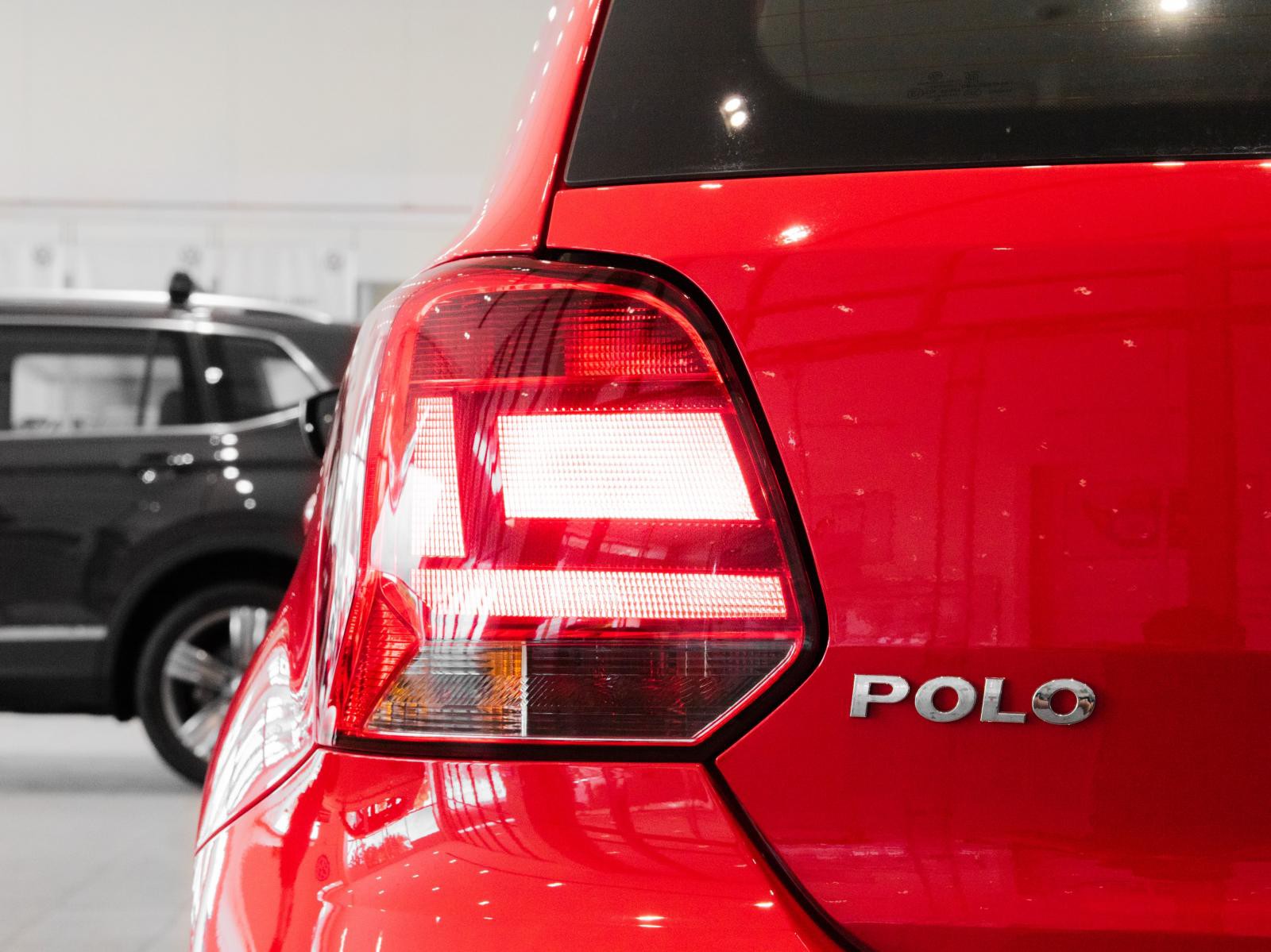 Cần bán Volkswagen Polo 2022 Màu đỏ, tặng phí trước bạ Lái thử tận nha và nhiều ưu đãi hấp dẫn