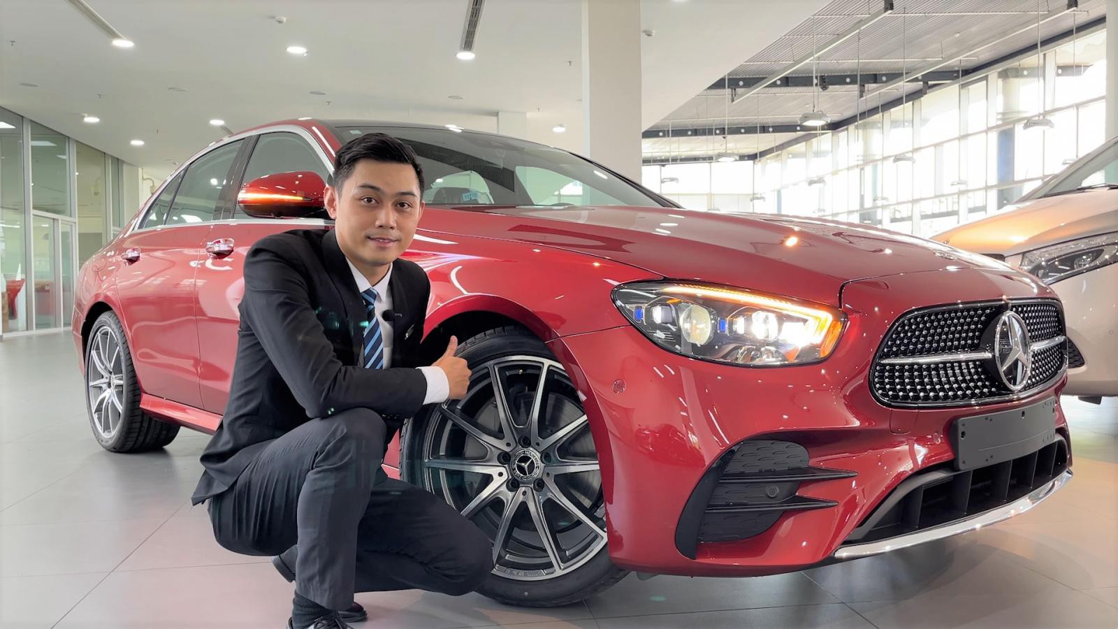 Mercedes E300 AMG 2022 | Màu Đỏ/Đen Giao Liền Quận Tân Phú | Trả góp tới 80% | Quang Mercedes Phú Mỹ Hưng
