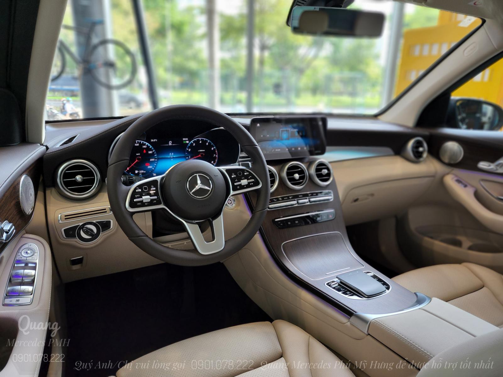 Mercedes GLC200 4Matic 2022 | Màu Xám Giao Ngay Quận 3 | Phone: 0901 078 222 Quang  Mercedes Phú Mỹ Hưng