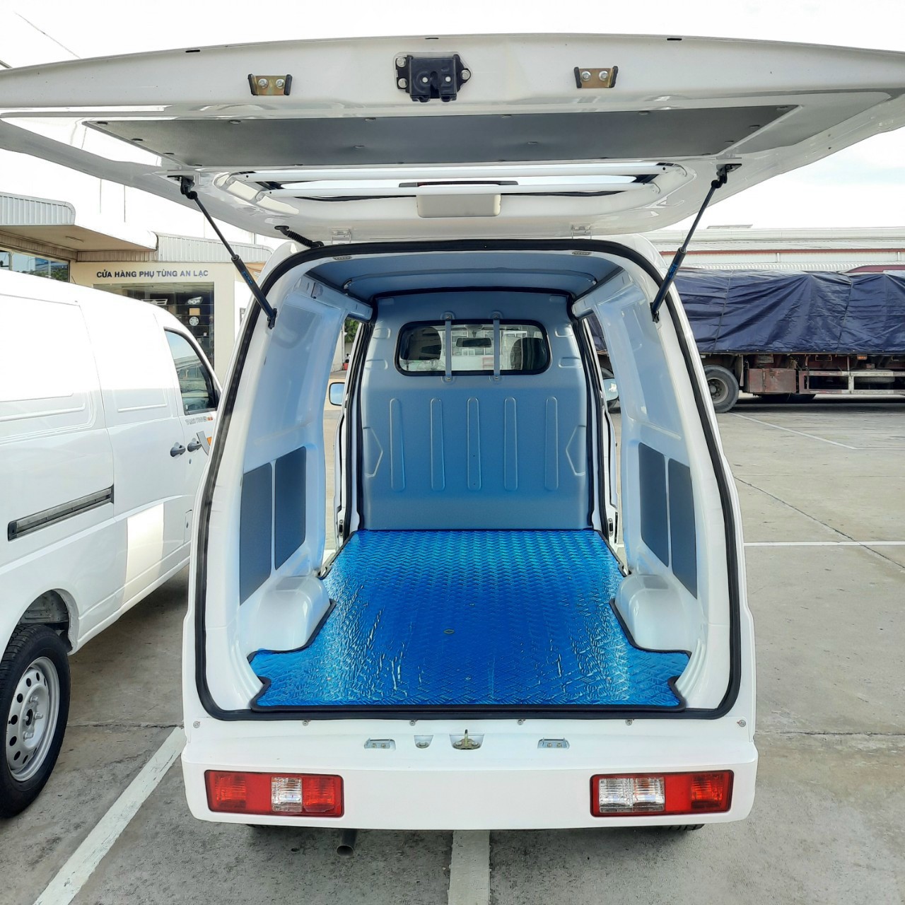 Suzuki Suzuki khác VAN 2S 2023 - Xe tải Van chỉ cần 100 triệu nhận xe ngay