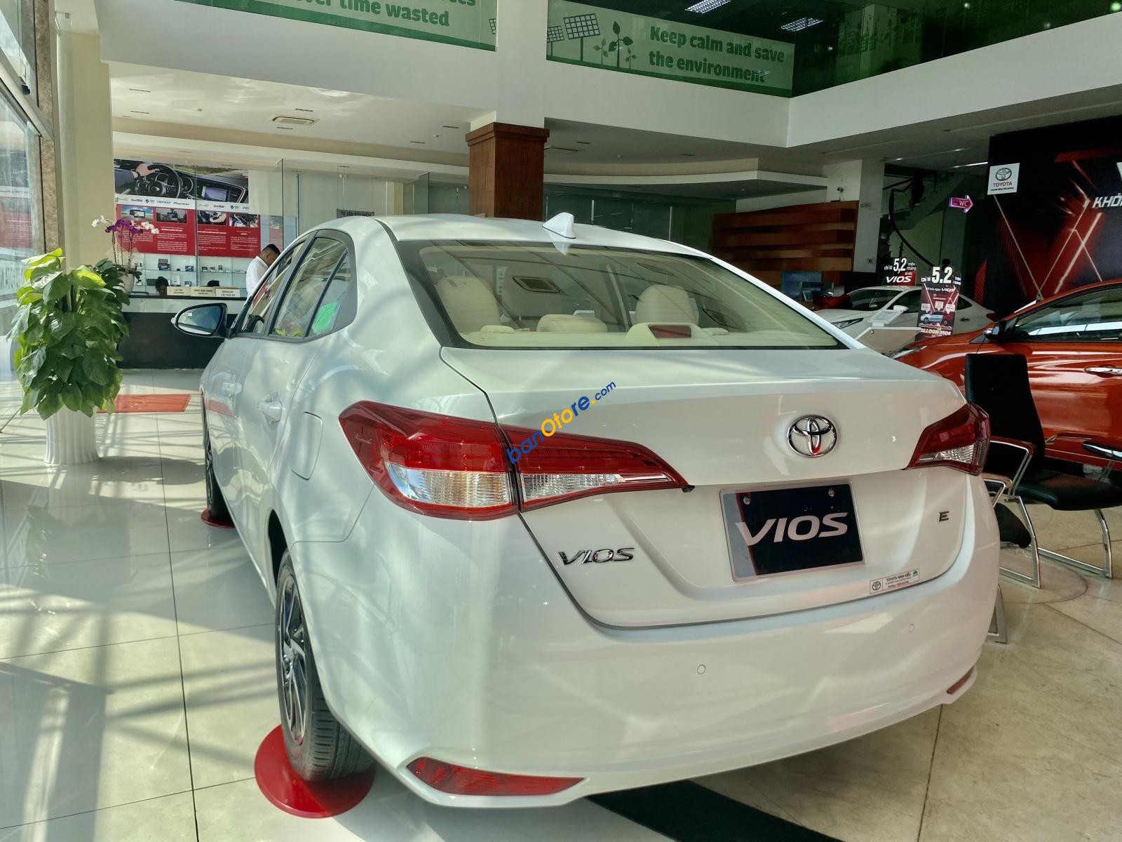 Toyota Vios 2022 - Ưu đãi gần 50 triệu - Tiền mặt và gói phụ kiện chính hãng - Đủ màu giao ngay
