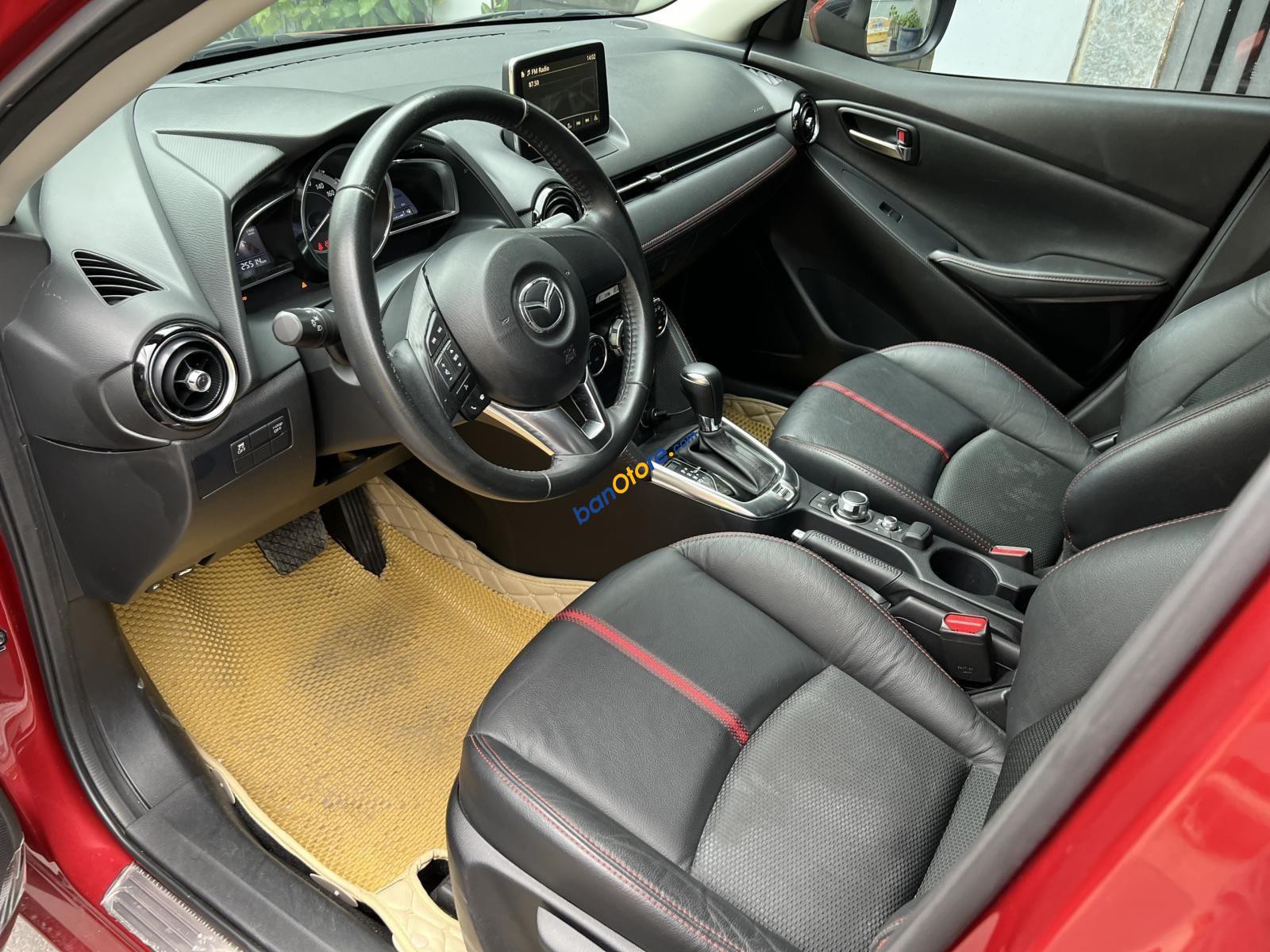Mazda 2 2018 - Cần bán xe model 2019, số tự động, màu đỏ mới