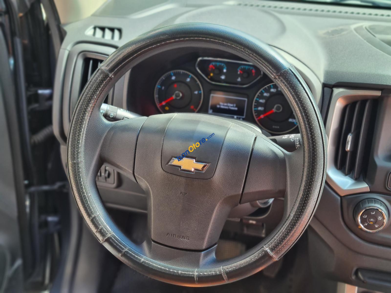 Chevrolet Trailblazer 2018 - Đăng ký lần đầu 2019, nhập Thái, dầu tự động, odo 5 vạn, biển TP. HCM, hỗ trợ trả góp