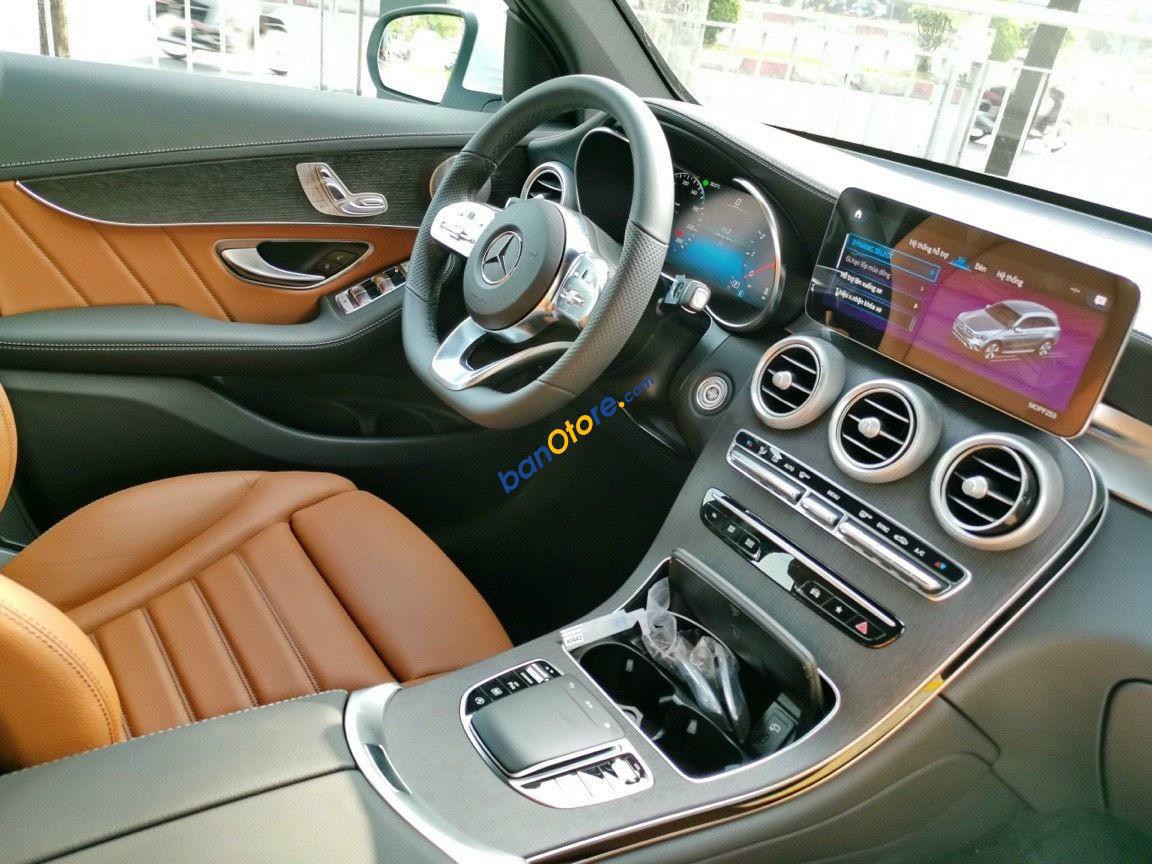Mercedes-Benz GLC 300 2022 - Giảm giá shock - Hỗ Trợ trước bạ 50% - Lãi vay ổn định 6%