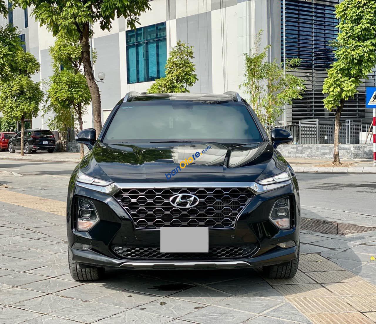 Hyundai Santa Fe 2020 - Màu đen chính chủ