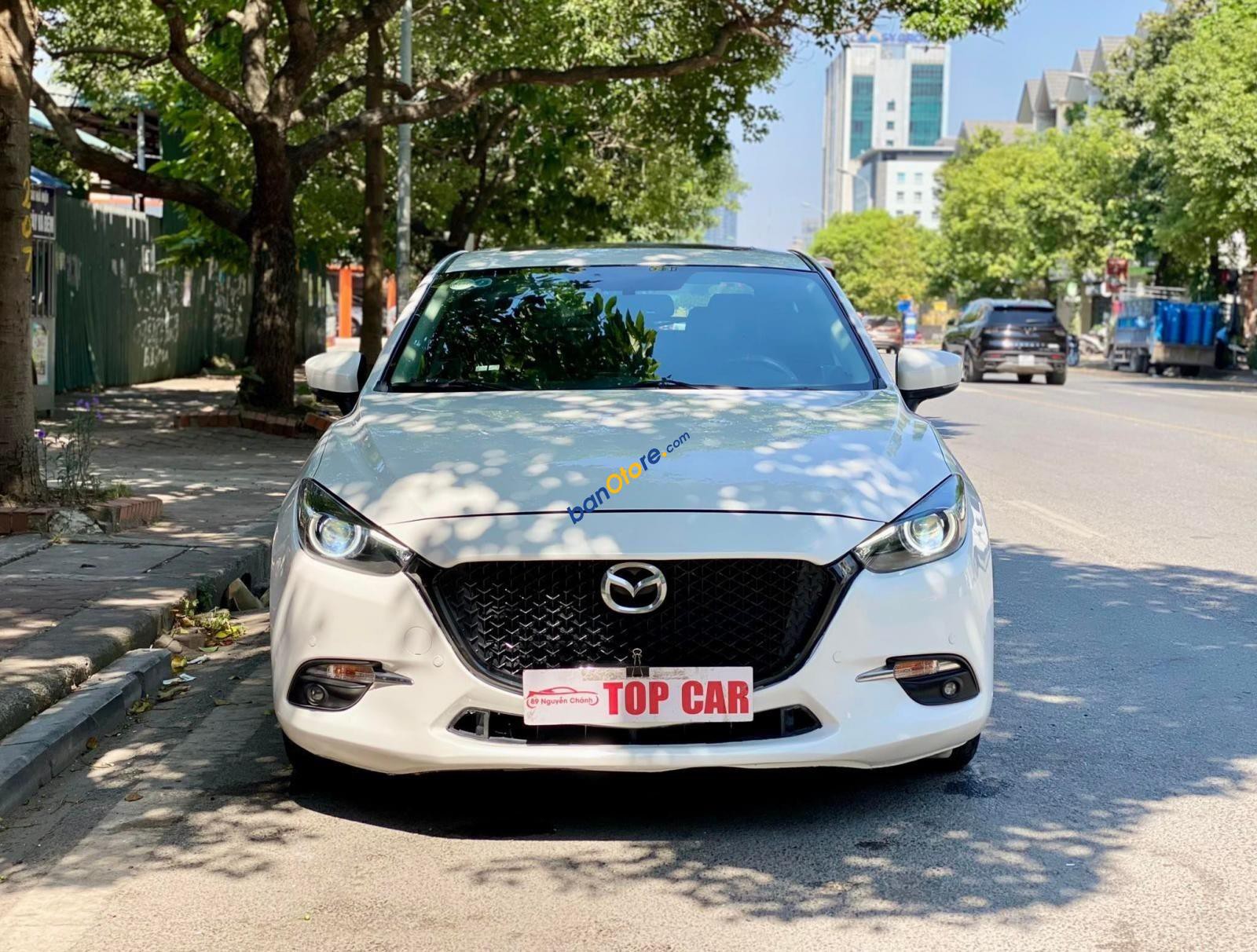 Mazda 3 2018 - Biển tỉnh màu trắng