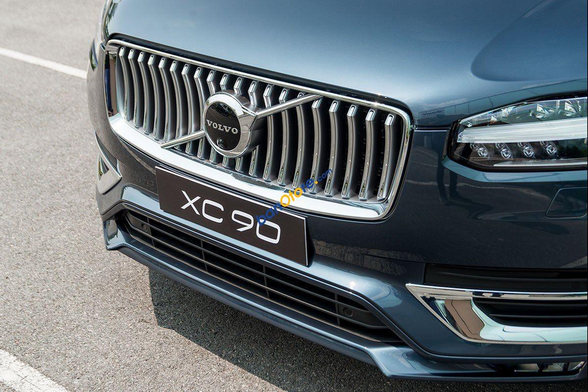 Volvo XC90 2022 - Giá 4,050 tỷ - Tặng 3 năm bảo dưỡng miễn phí