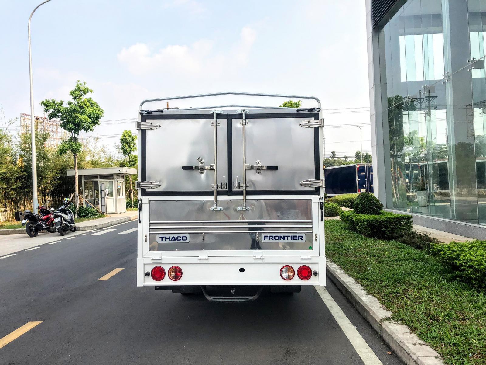 Thaco Kia 2022 - Xe tải Kia K250L tải 2,35 tấn thùng dài 4,5m