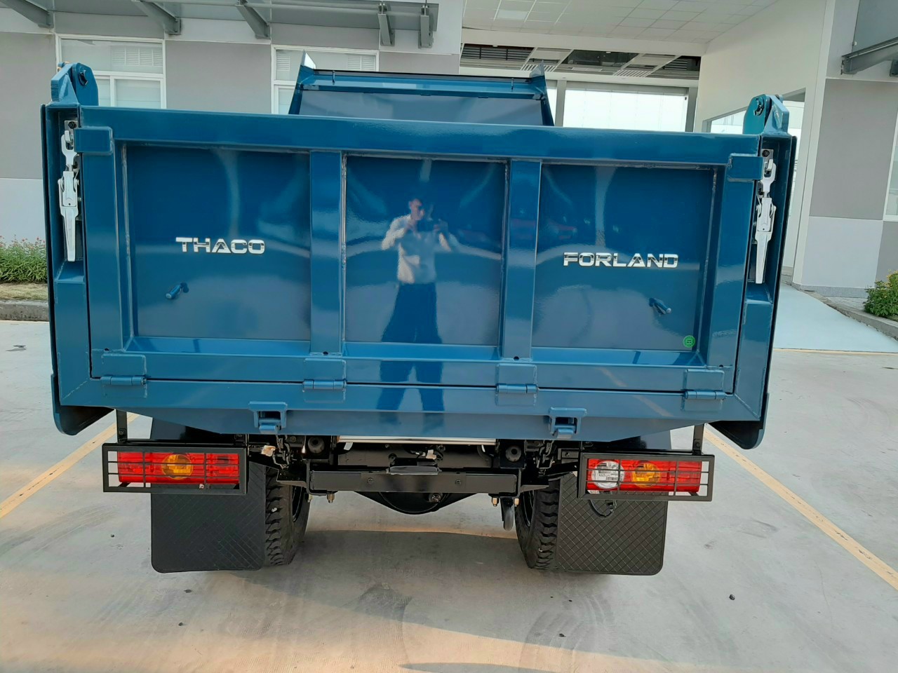 Thaco FORLAND FD490 2022 - Xe BEN Thaco 2.5 tấn Forland FD490 trả góp tại Thaco Bình Dương