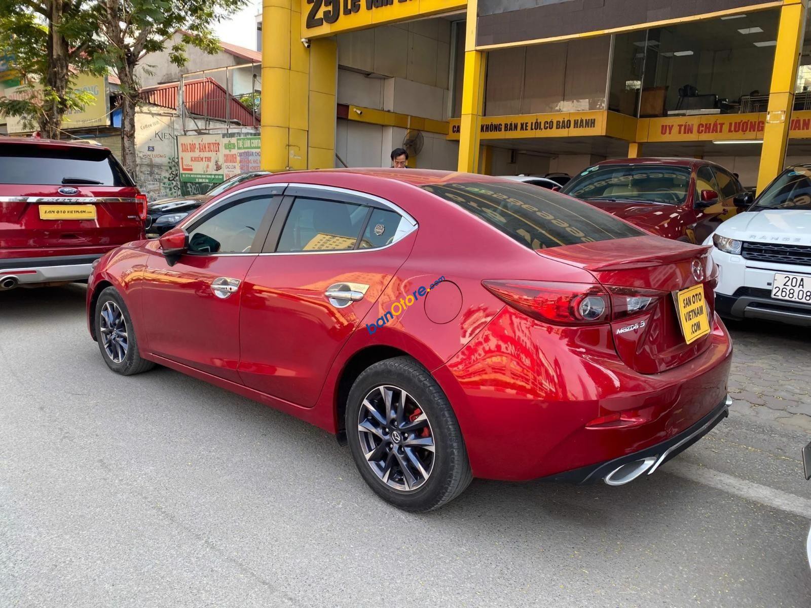 Mazda 3 2018 - Xe màu đỏ