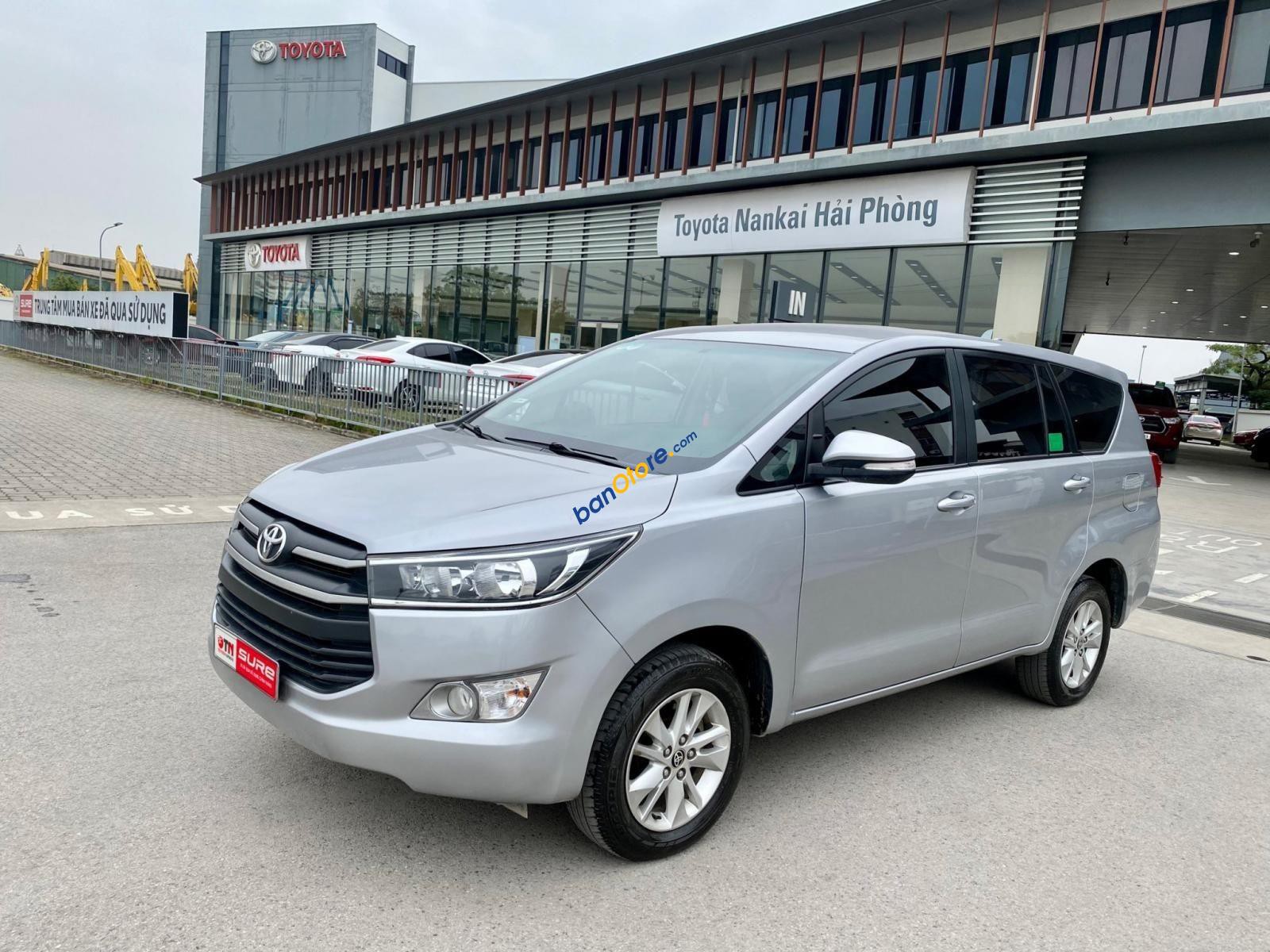 Toyota Innova 2019 - Số sàn - Màu bạc