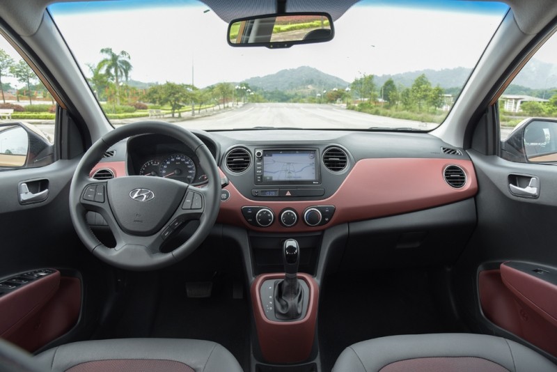 Đánh giá nội thất Hyundai Grand i10 2019