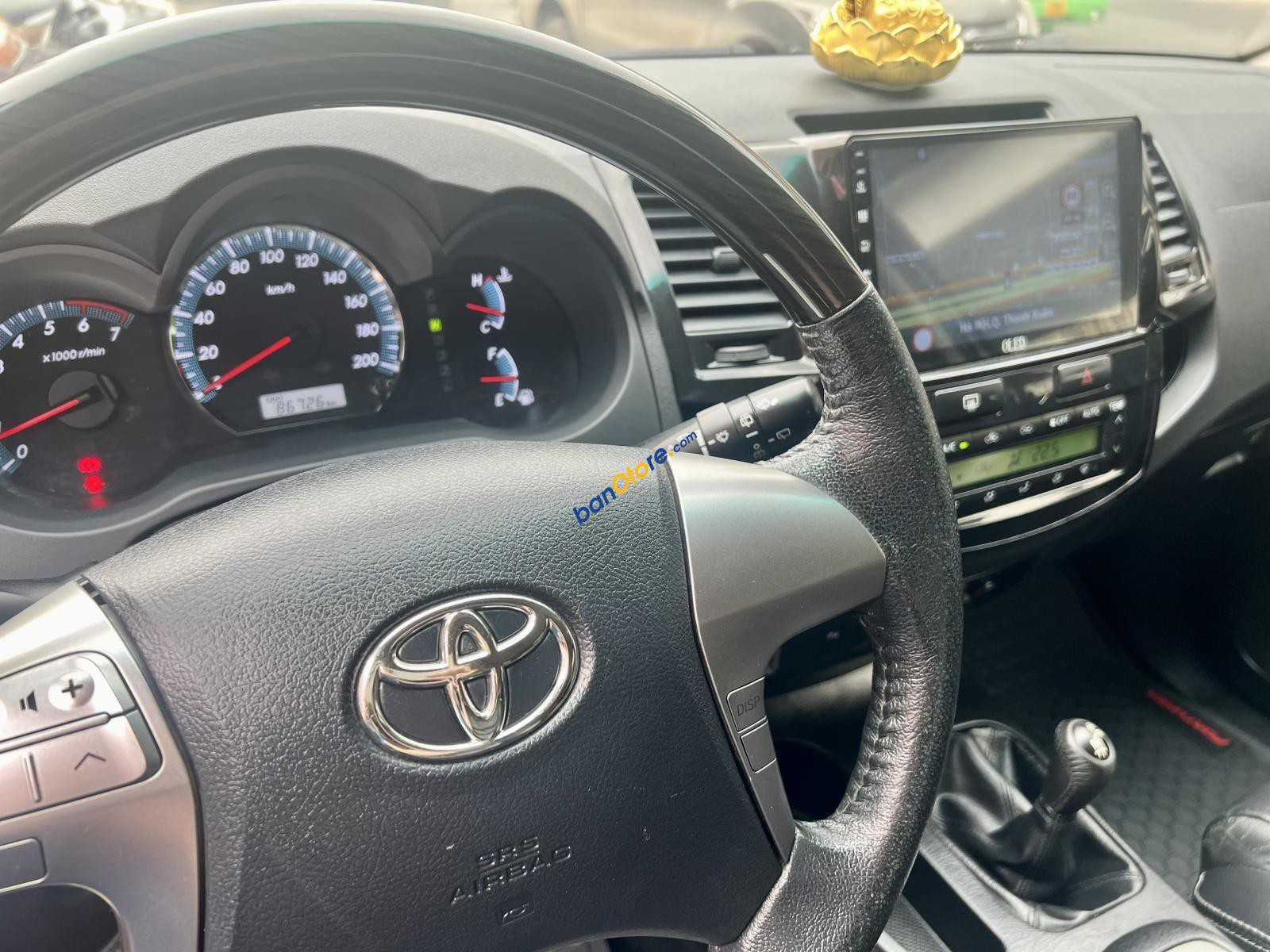 Toyota Fortuner 2015 - Màu bạc, 580tr