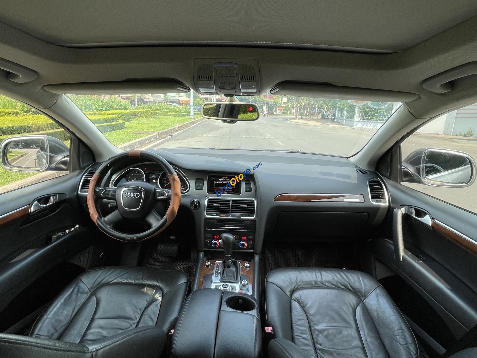 Audi Q7 2011 - Máy 3.0 nhập Đức 2012 loại Slier full đồ chơi, màu xám, nhà mua mới một đời trùm mền