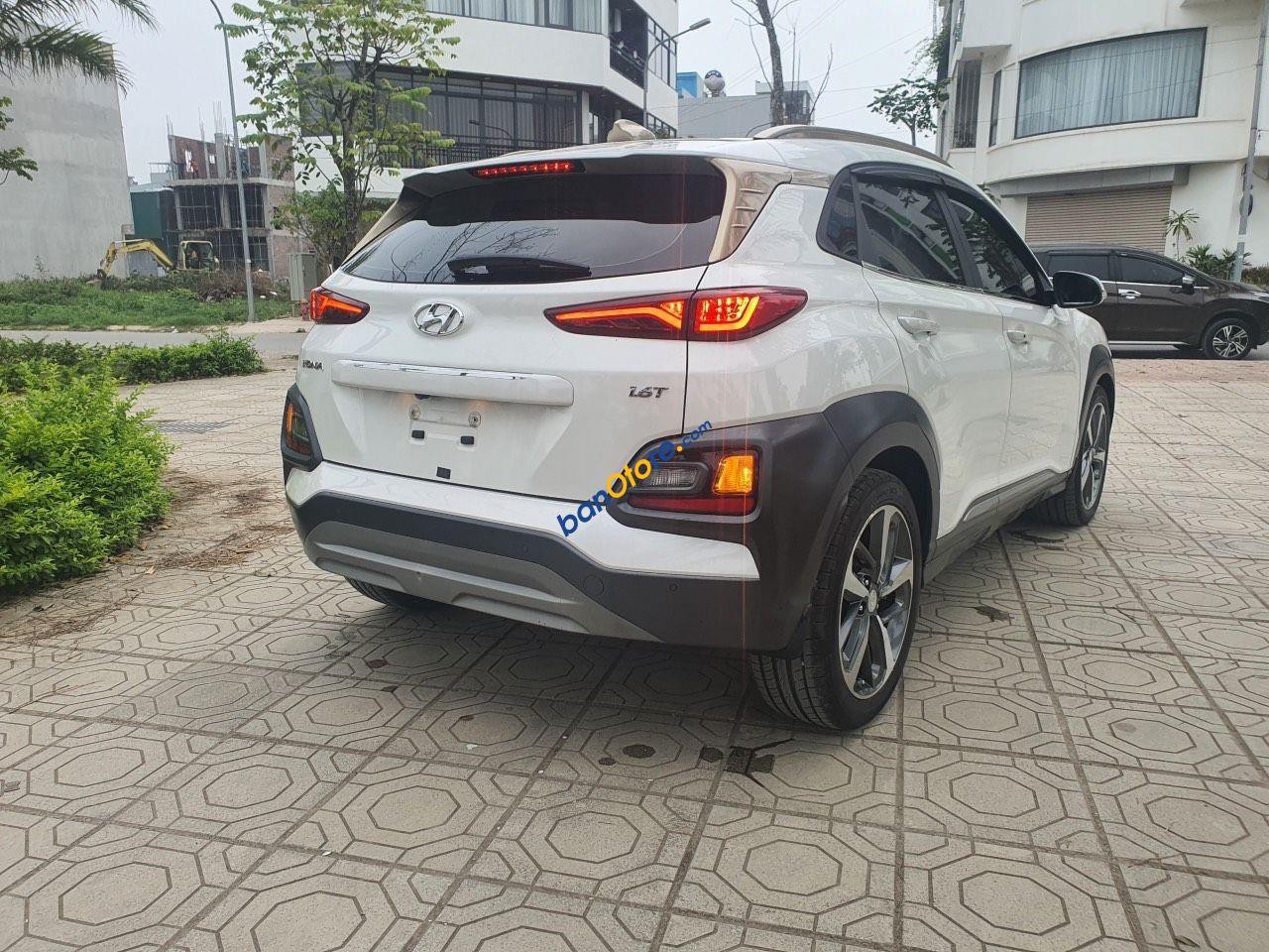 Hyundai Kona 2018 - Xe màu trắng