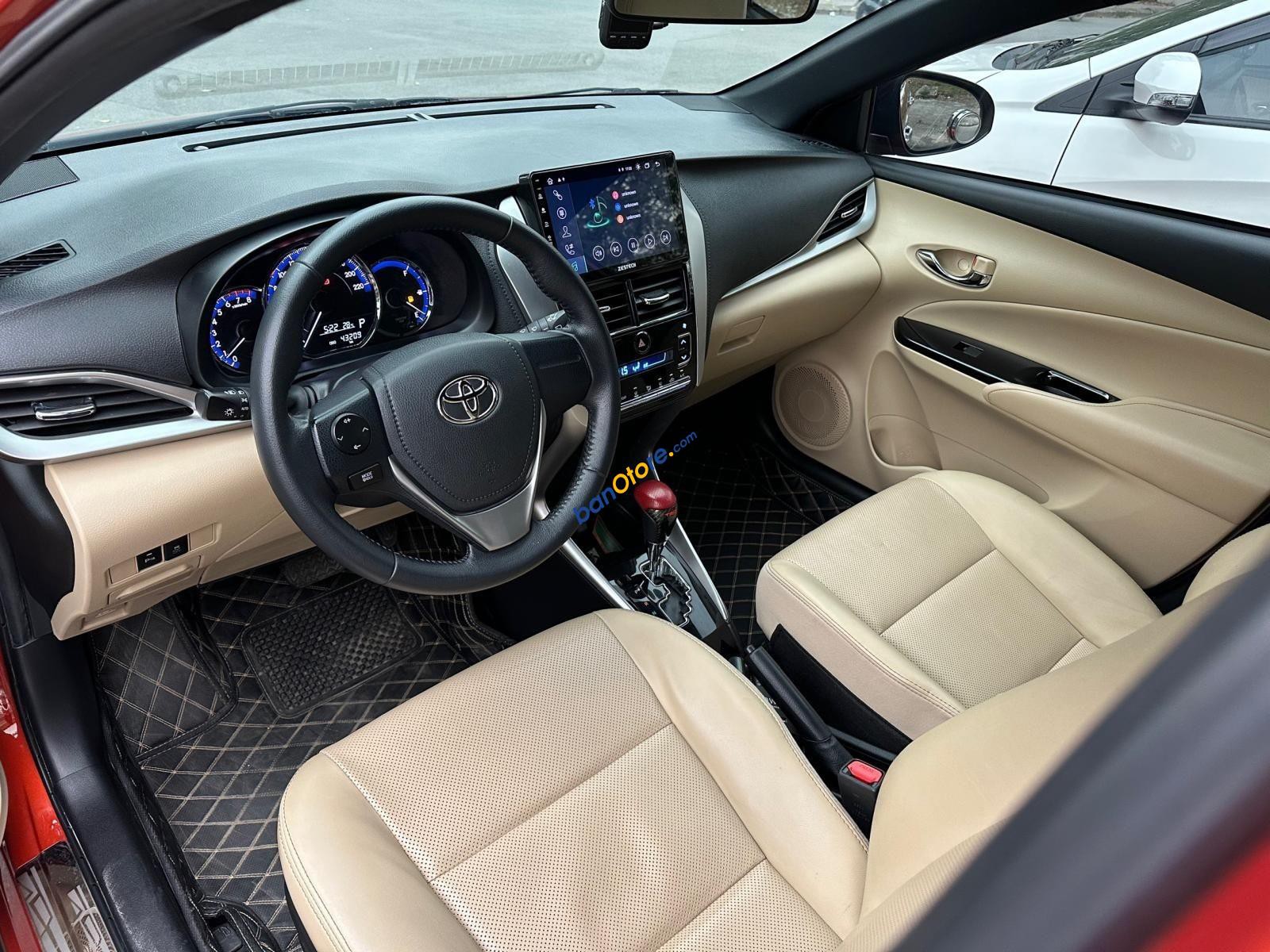 Toyota Yaris 2018 - Xe đẹp màu tươi giá thơm tho 550tr
