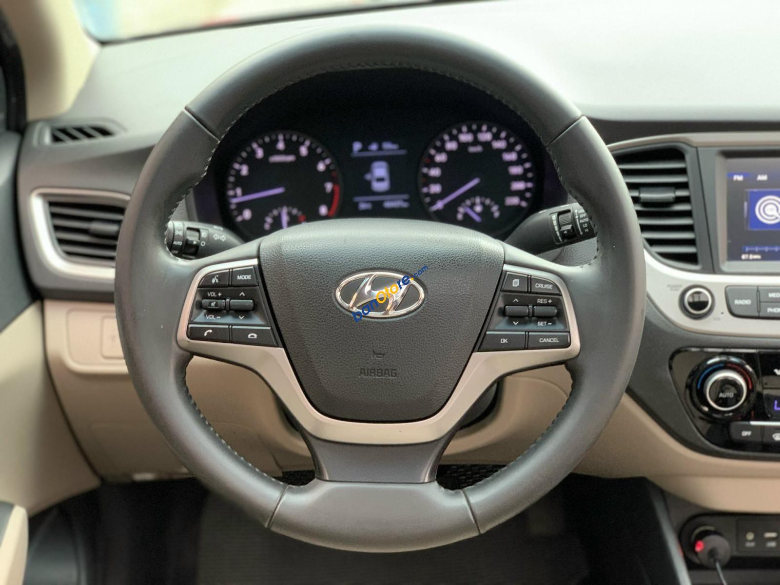 Hyundai Accent 2019 - Xe màu đen