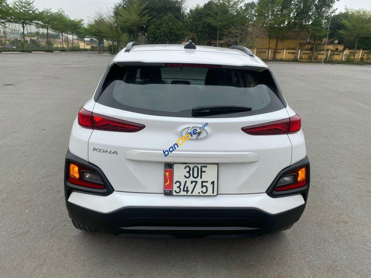 Hyundai Kona 2018 - Bán xe còn mới giá chỉ 562tr