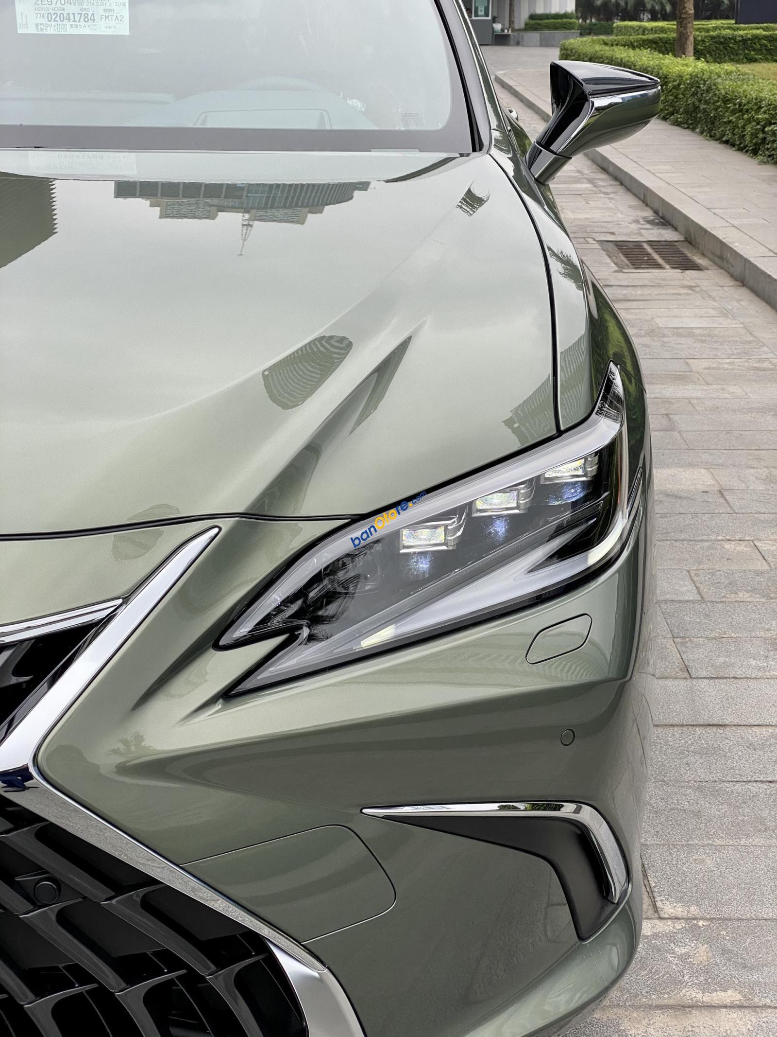 Lexus ES 250 2023 - Giá 2 tỷ 620 - Bảo hành 5 năm