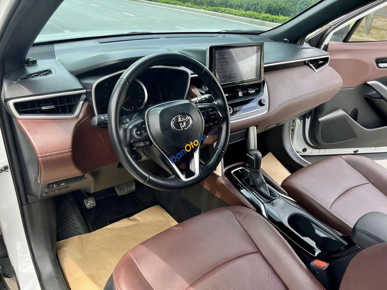 Toyota Corolla Cross 2023 - Hỗ trợ 100% thuế - Bản 1.8G và 1.8V - Bây giờ không mua thì tiếc