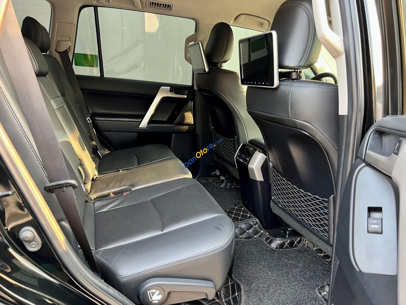 Toyota Land Cruiser Prado 2019 - Tên cá nhân 1 chủ từ đầu, chạy hơn 5 vạn cực đẹp