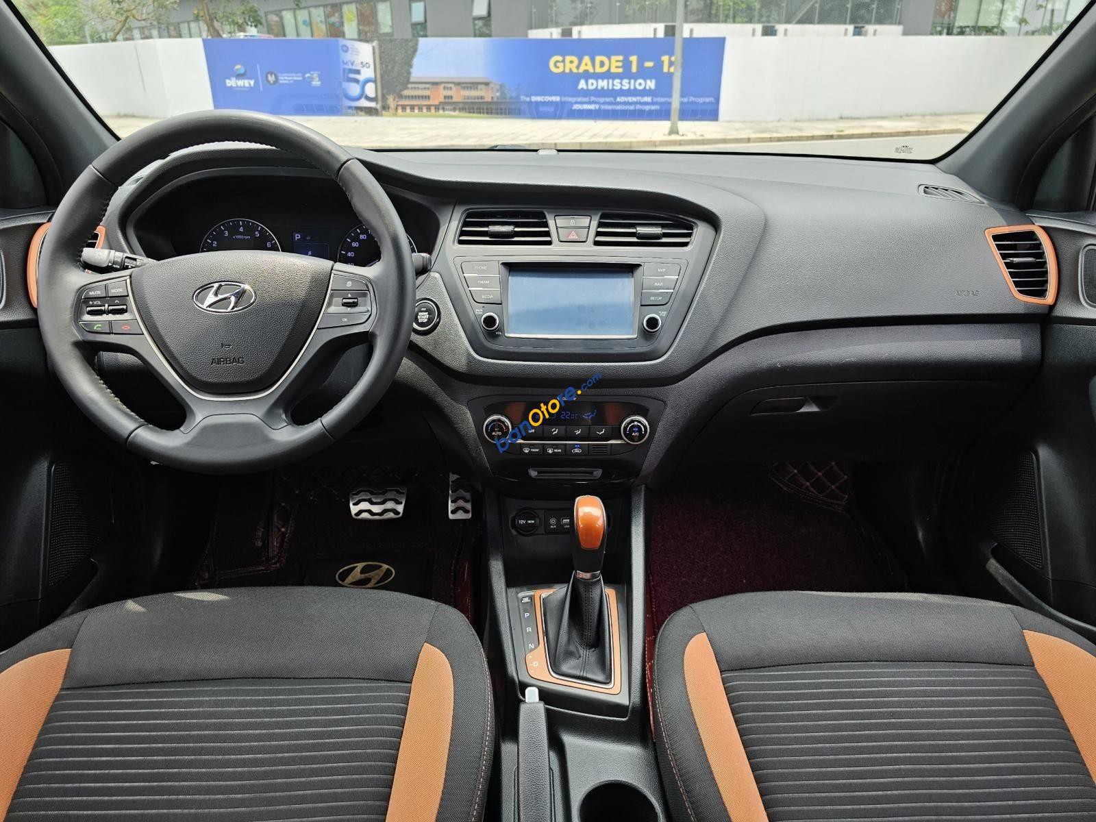 Hyundai VT260 2016 - Cá nhân một chủ từ đầu