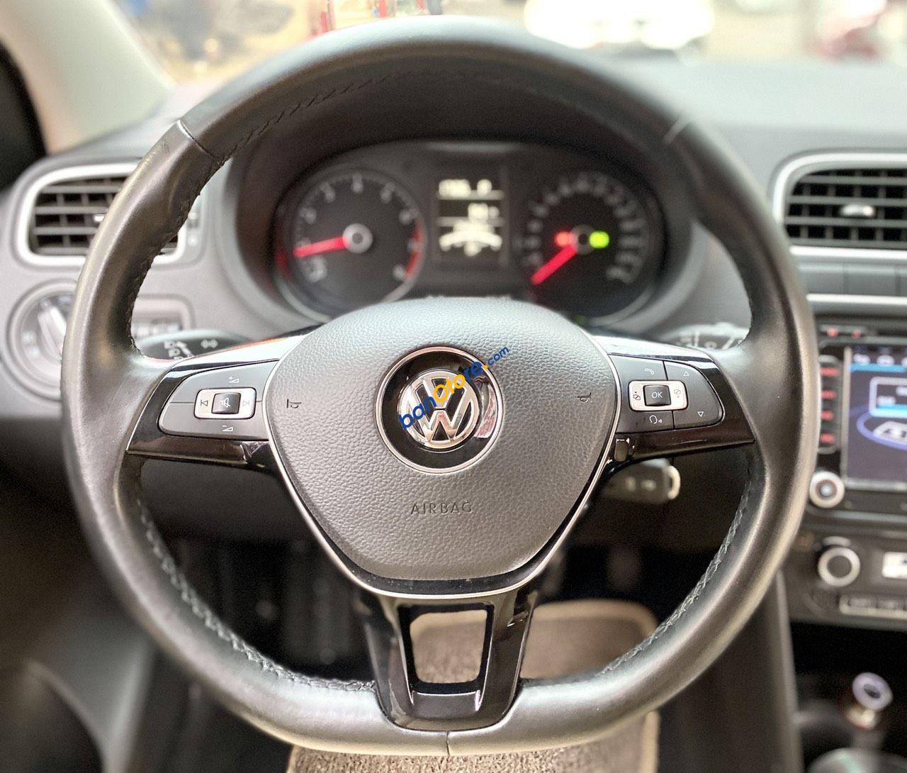 Volkswagen Polo 2018 - Đăng ký 2019, cá nhân 1 chủ từ mới
