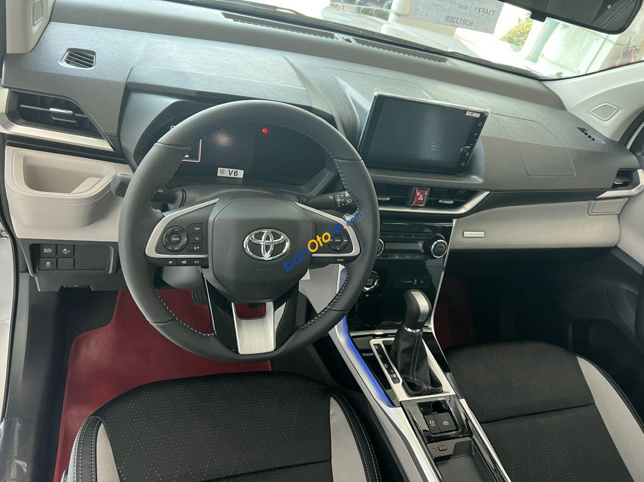 Toyota Veloz Cross 2023 - Hỗ trợ mọi thủ tục, trả góp ngân hàng lãi siêu thấp