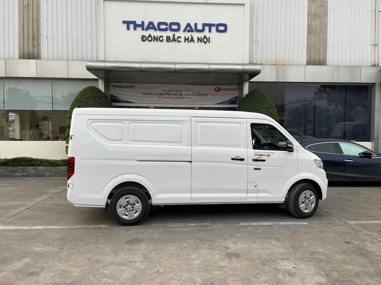 Thaco TOWNER 2023 - Bán xe tải Van tải trọng 945kg