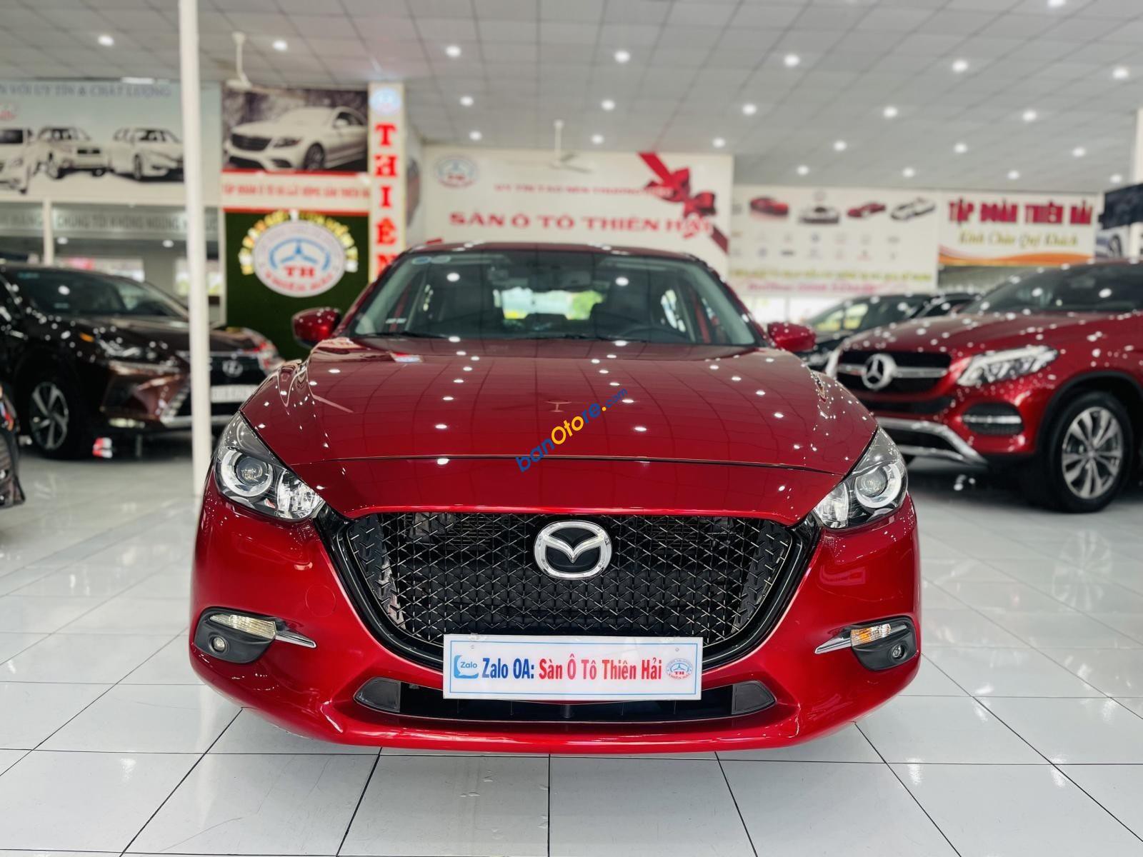 Mazda 3 2019 - Màu đỏ, giá 485 triệu đồng