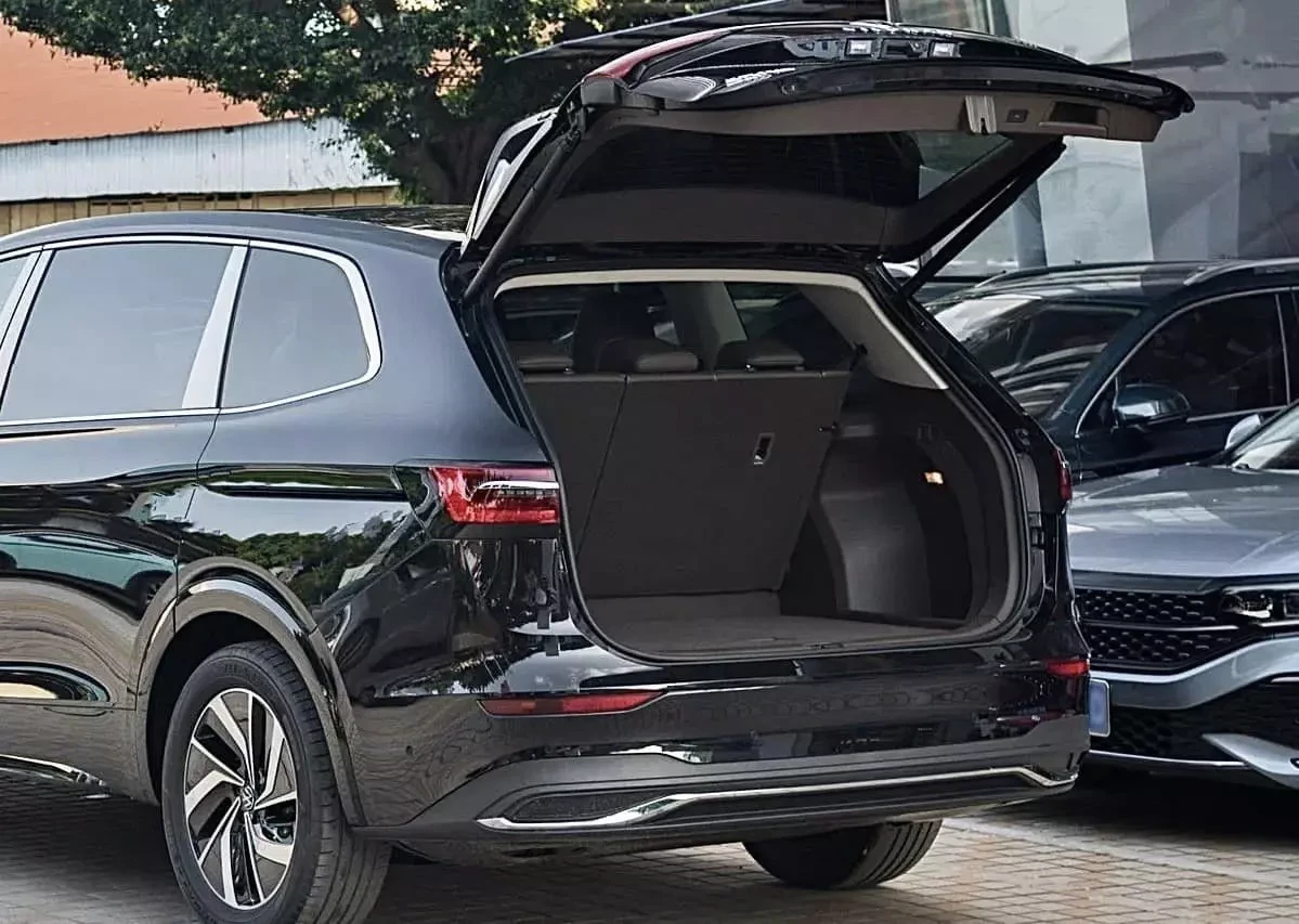 Volkswagen Volkswagen khác 2023 - Volkswagen Viloran 2023 Giao Ngay Trước Tết
