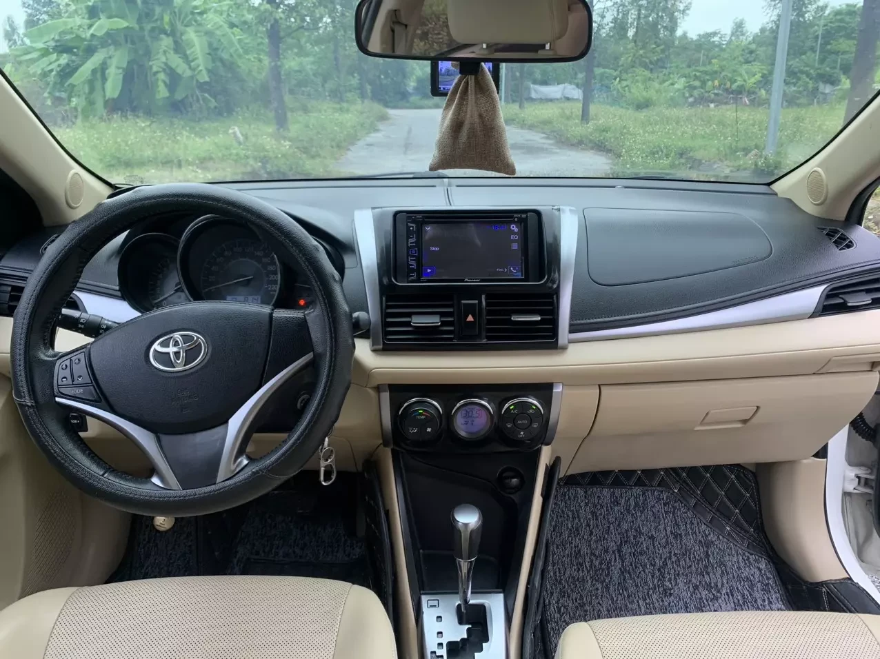 Toyota Vios 2017 - Chính chủ cần bán xe vios17 G