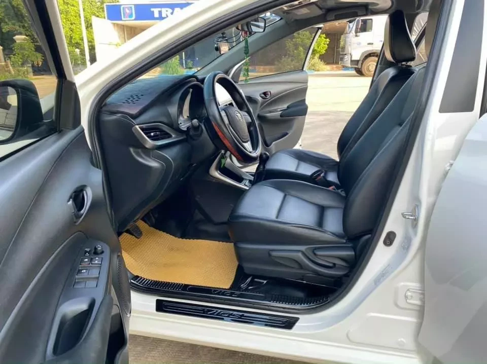 Toyota Vios MT 2019 - Cần bán xe 𝐓𝐨𝐲𝐨𝐭𝐚 𝐕𝐢𝐨𝐬 𝟐𝟎𝟏𝟗 trắng